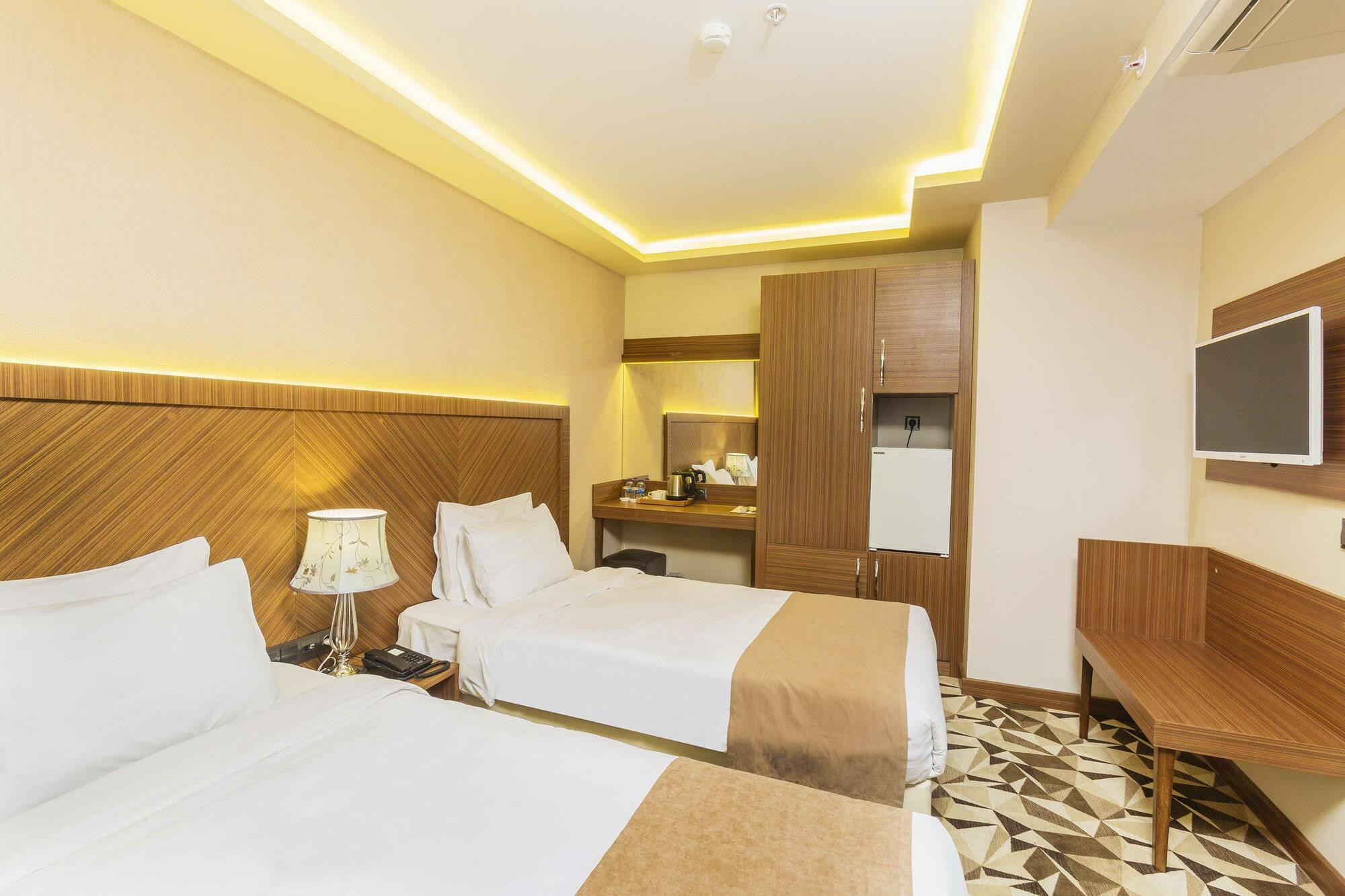 Taksim Time Hotel อิสตันบูล ภายนอก รูปภาพ
